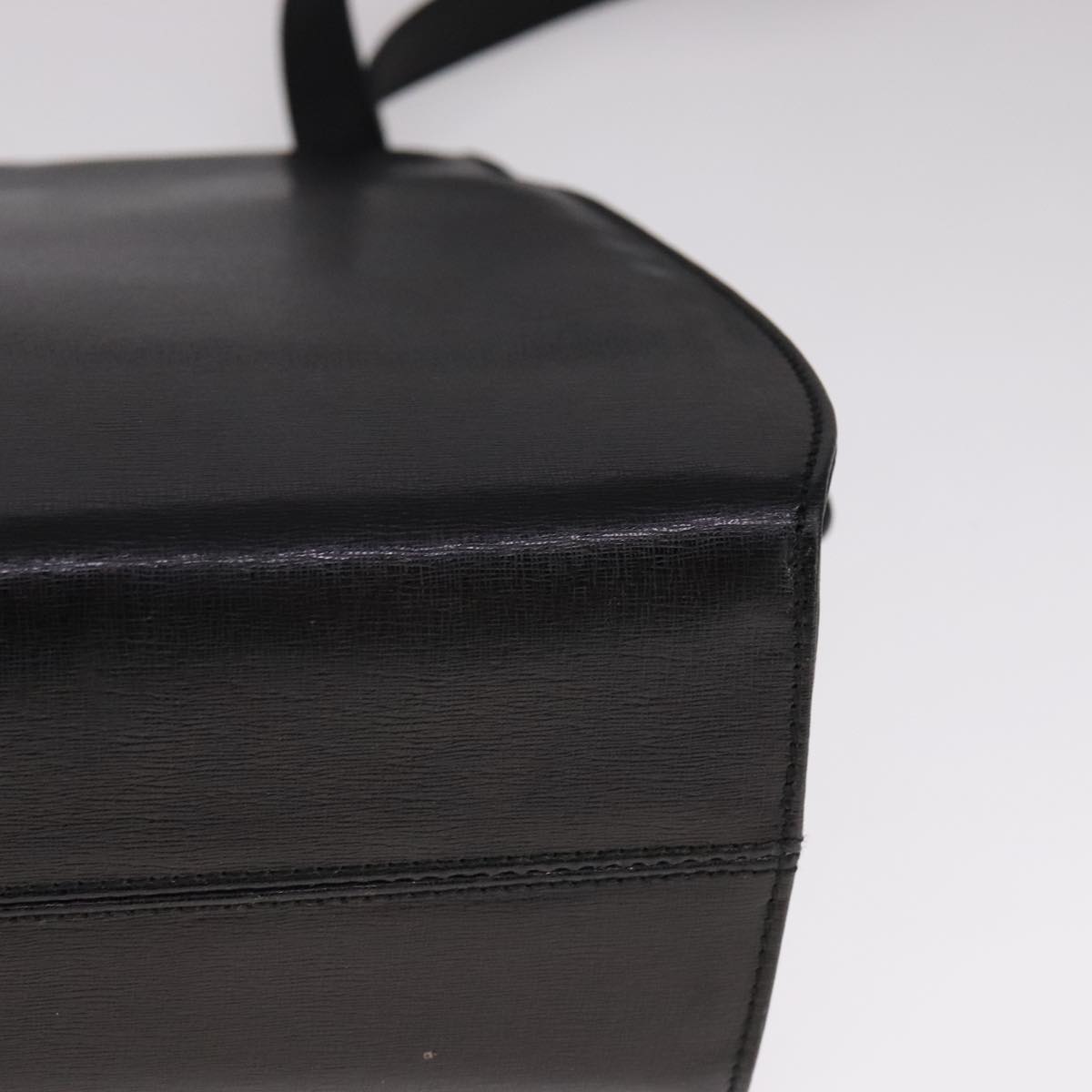 Salvatore Ferragamo Shoulder Bag Leather Black Gold Auth bs21904