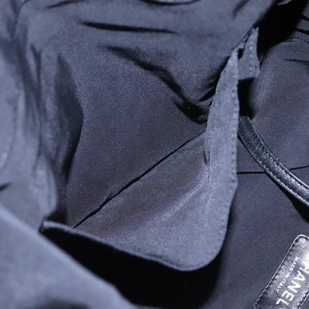 CHANEL Chain Tote Bag Canvas Navy White CC Auth bs22293