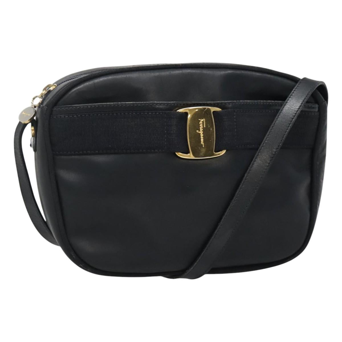 Salvatore Ferragamo Vala Shoulder Bag Leather Navy Gold Auth bs22996