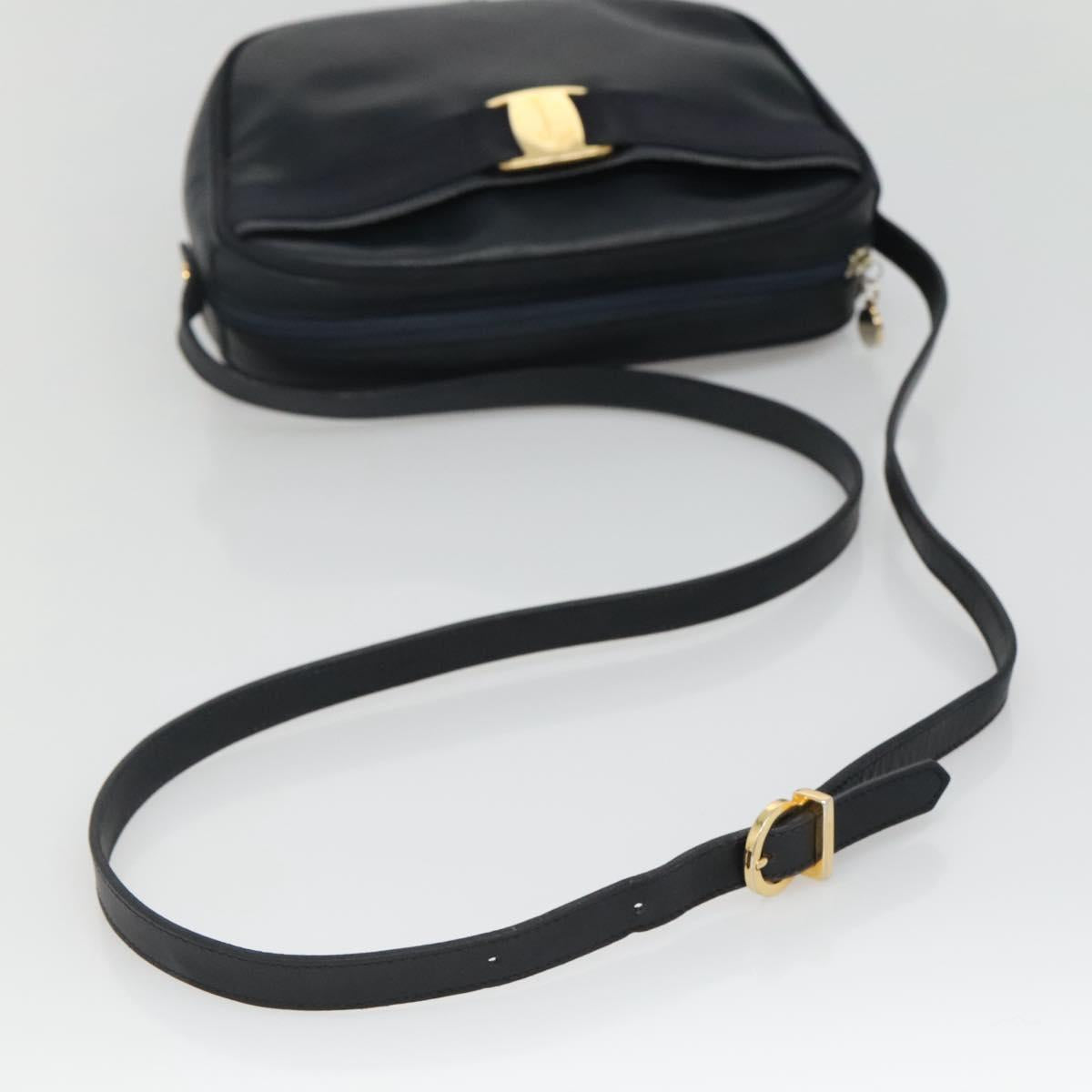 Salvatore Ferragamo Vala Shoulder Bag Leather Navy Gold Auth bs22996