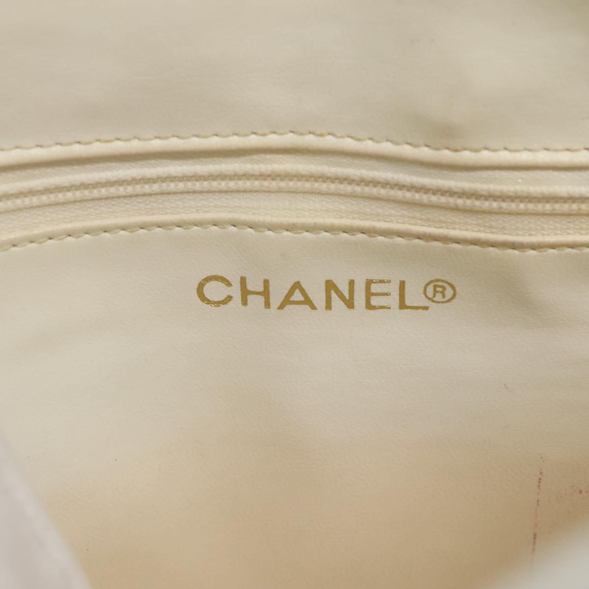CHANEL Chain V Stitch Shoulder Bag Lamb Skin White CC Auth bs23119