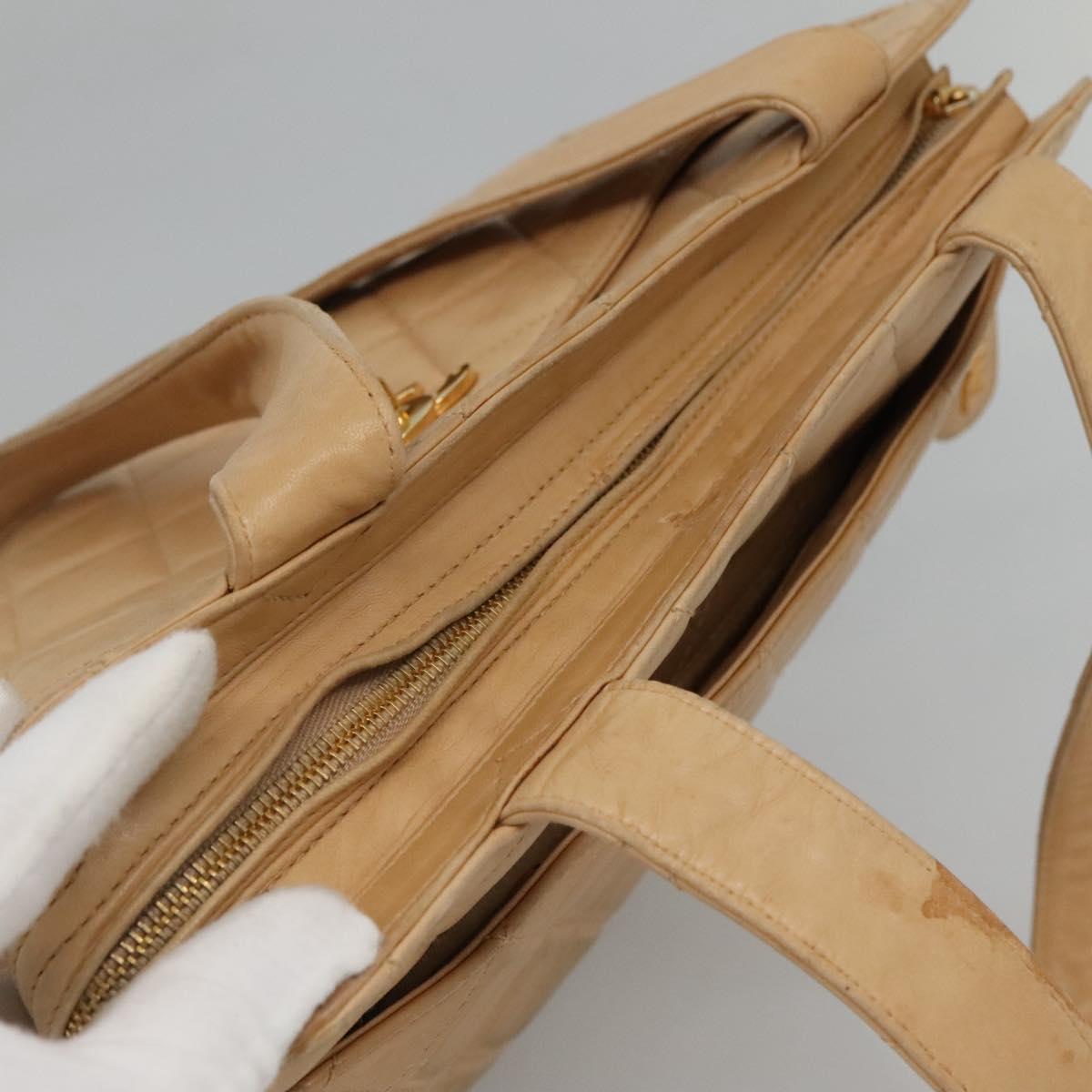 CHANEL Matelasse Shoulder Bag Lamb Skin Beige Gold CC Auth bs23120