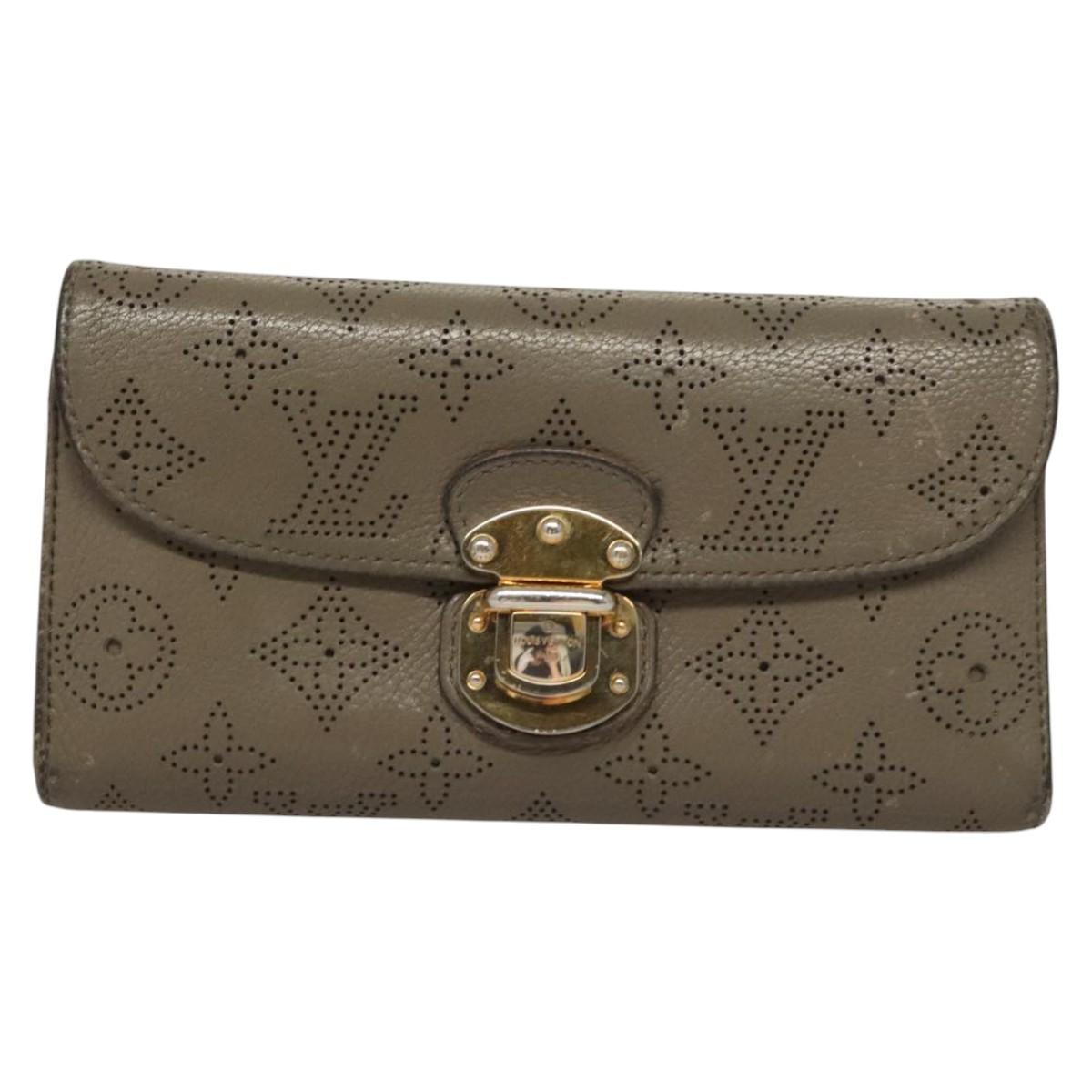 LOUIS VUITTON Monogram Mahina Portefeuille Amelia Wallet M93761 LV Auth bs24151