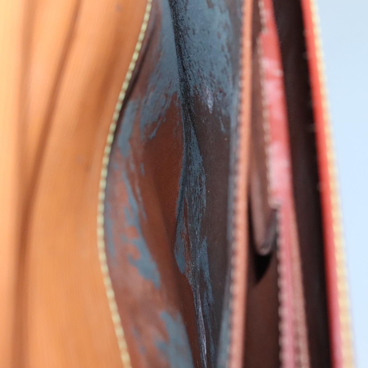 LOUIS VUITTON Epi Serviette Conseiller Zipangu Gold M54428 LV Auth bs24256