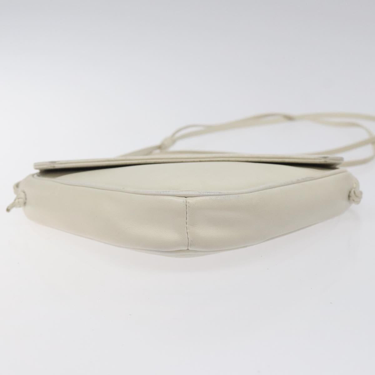 CELINE Triangle bag Shoulder Bag Leather White Auth bs24743