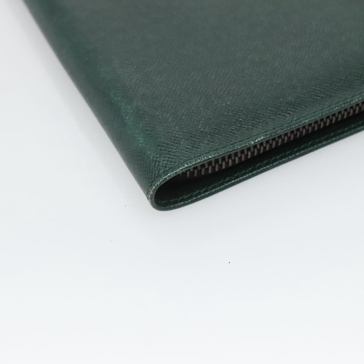 LOUIS VUITTON Taiga Travel Case Epicea LV Auth bs25360