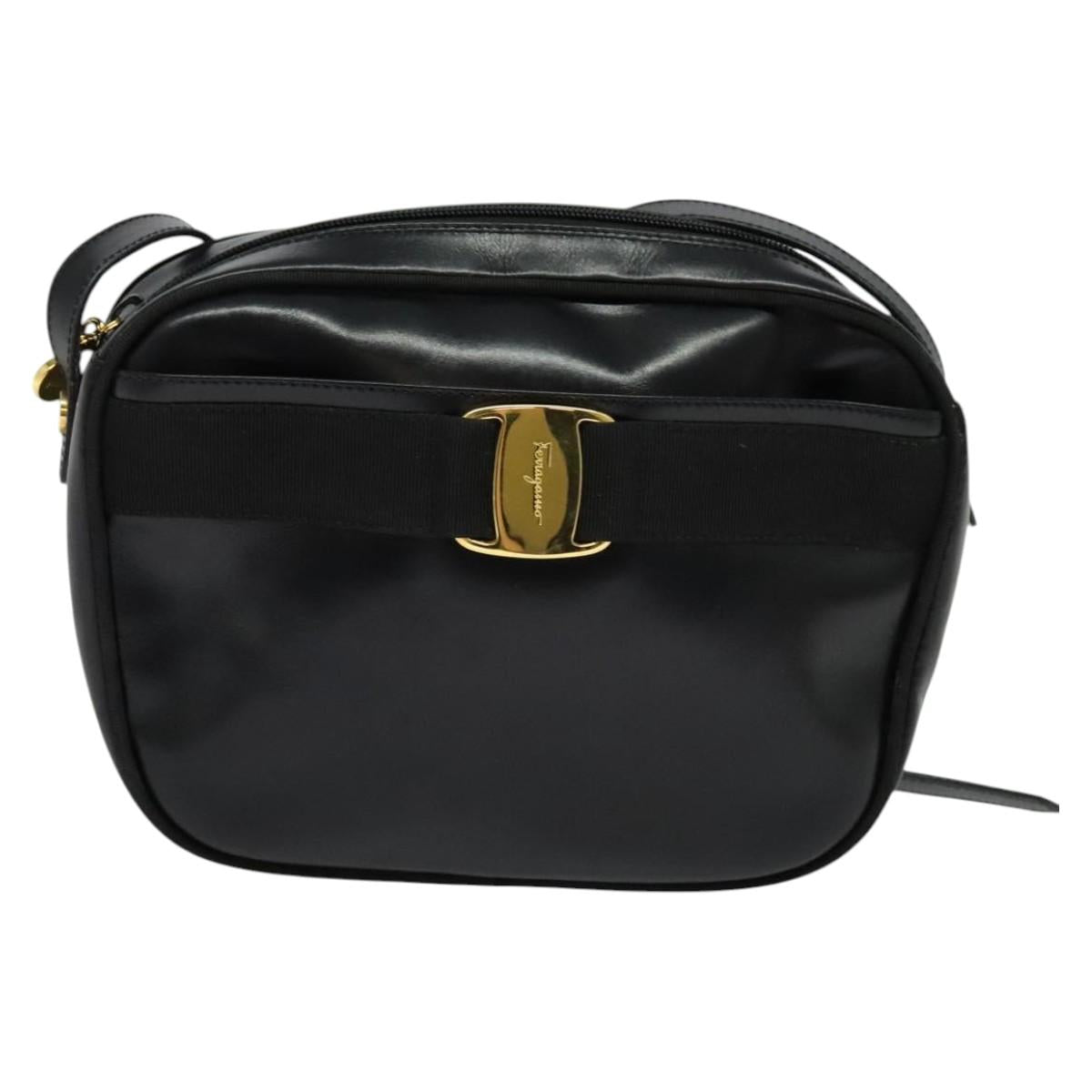 Salvatore Ferragamo Vala Shoulder Bag Leather Black Auth bs25584