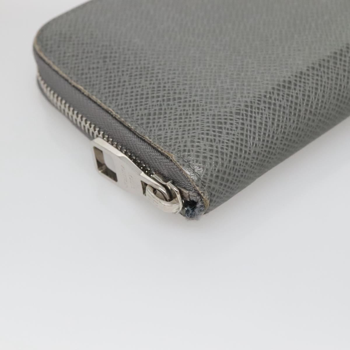 LOUIS VUITTON Taiga Zippy Wallet Vertical Gray Gracie M32601 LV Auth bs25700