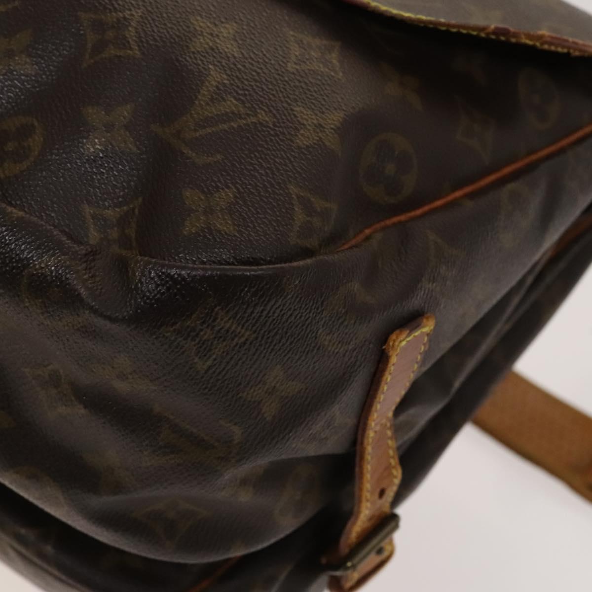 LOUIS VUITTON Monogram Saumur 35 Shoulder Bag M42254 LV Auth bs25771