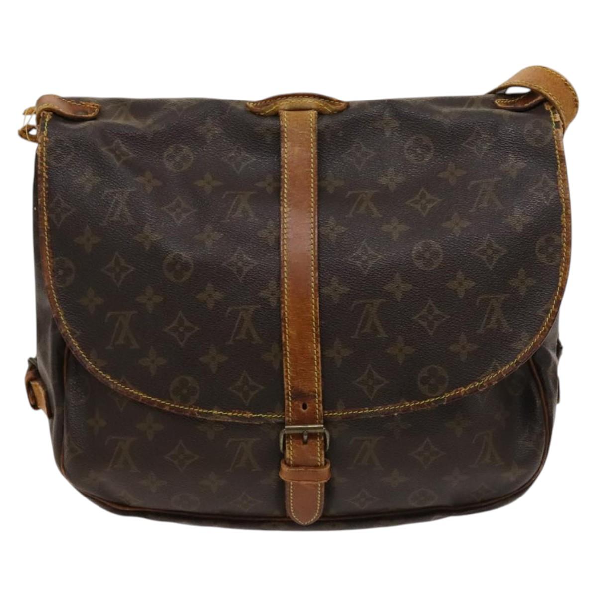 LOUIS VUITTON Monogram Saumur 35 Shoulder Bag M42254 LV Auth bs25771