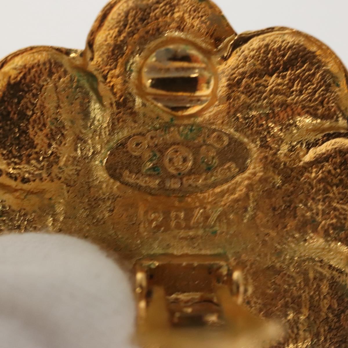 CHANEL Earring metal Gold CC Auth bs25806