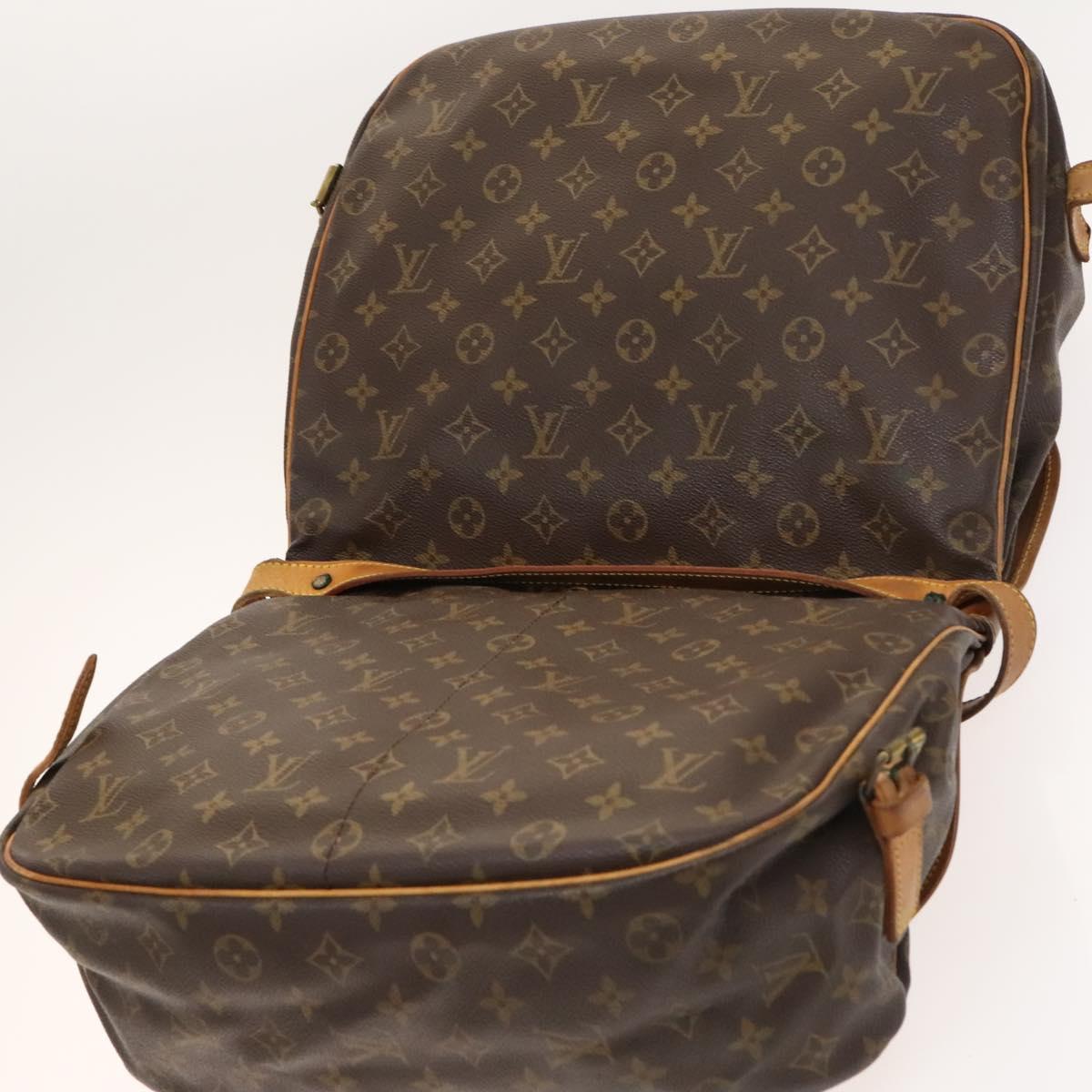 LOUIS VUITTON Monogram Saumur 35 Shoulder Bag M42254 LV Auth bs26029
