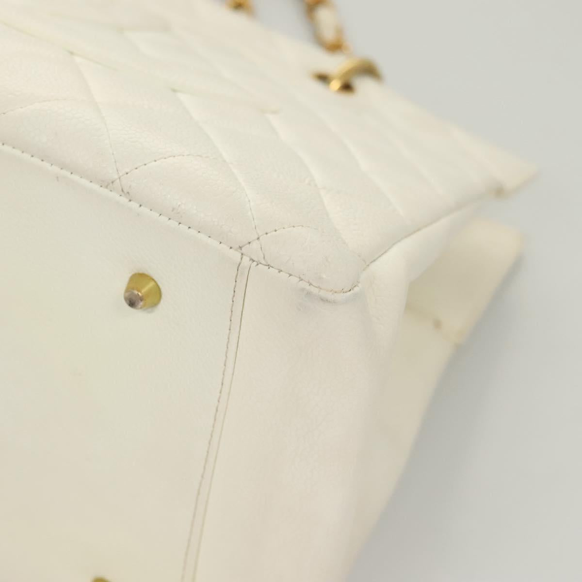 CHANEL Matelasse Chain Hand Bag Caviar Skin White Gold CC Auth bs26565