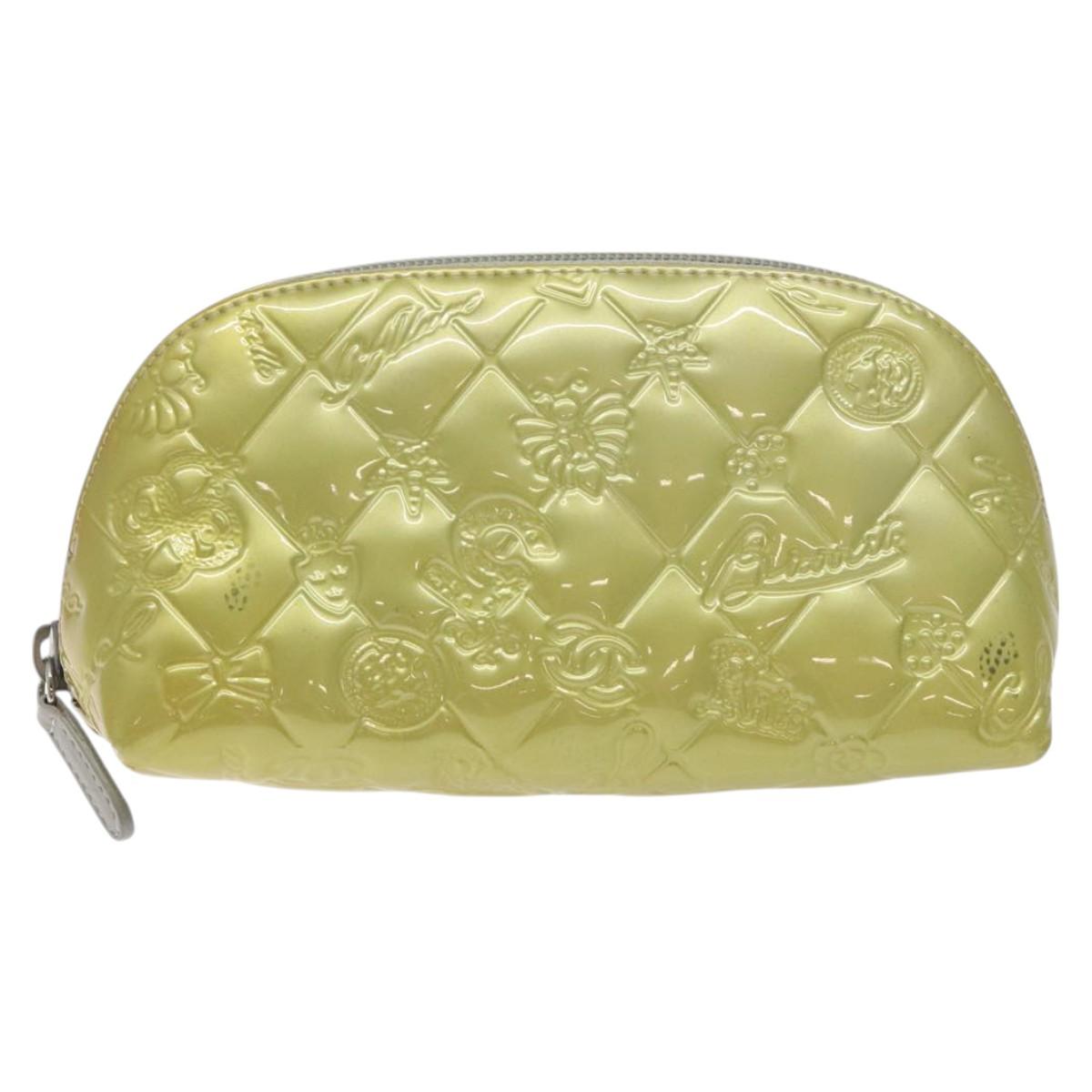 CHANEL Pouch Enamel Silver CC Auth bs26759