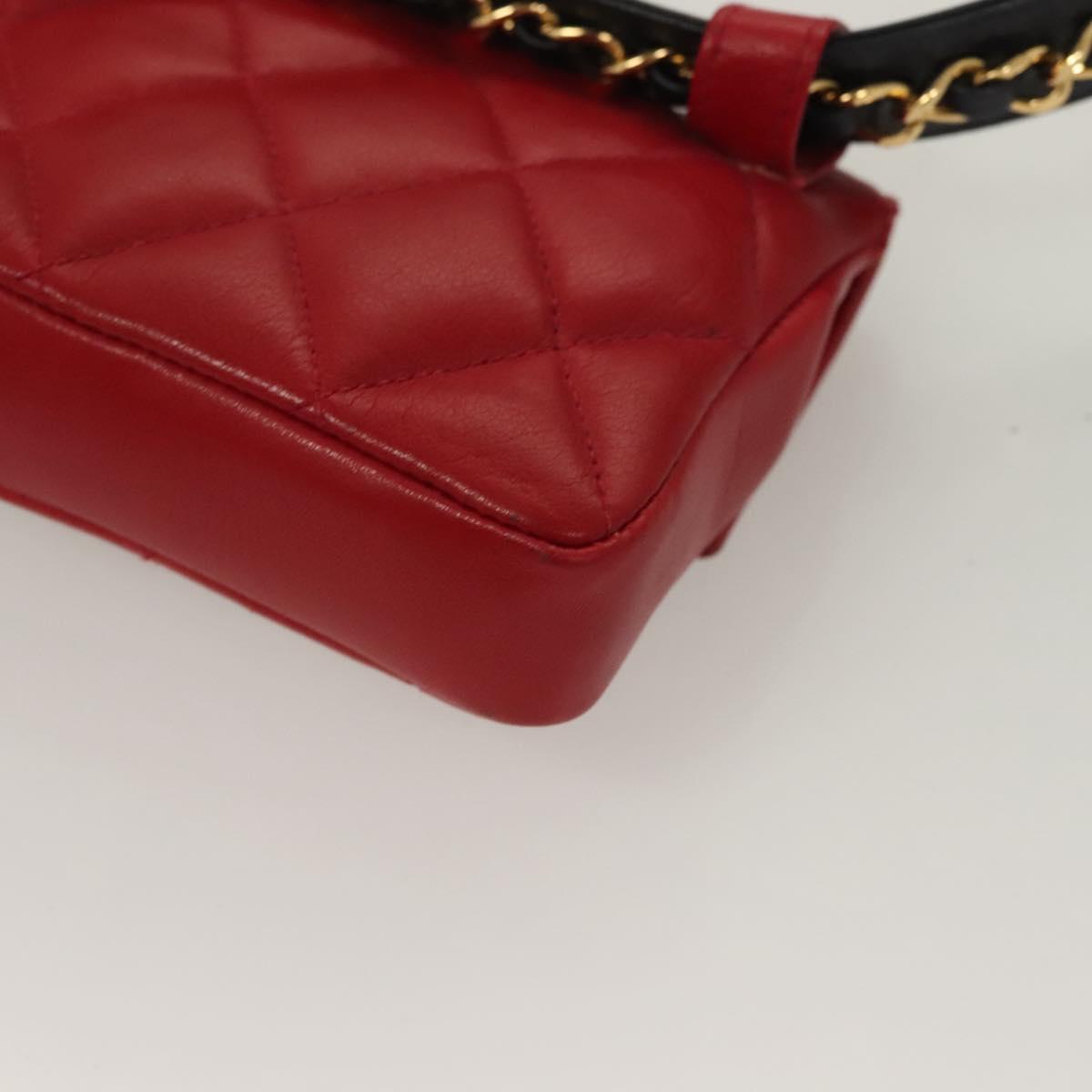 CHANEL Matelasse Waist bag Lamb Skin Red Gold Green CC Auth bs26866