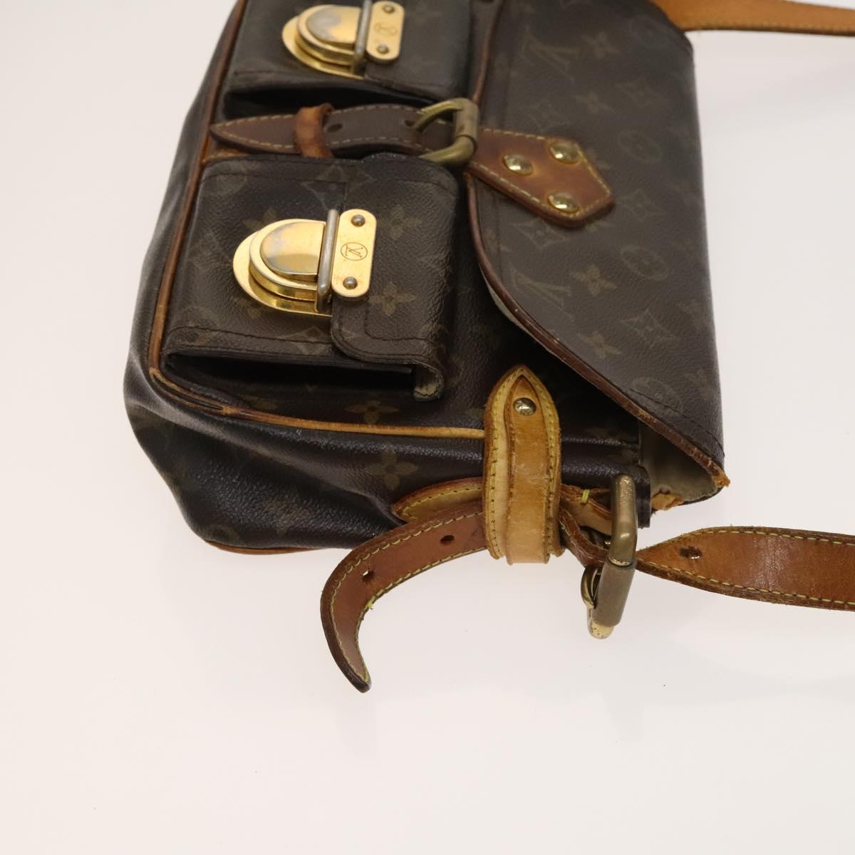 LOUIS VUITTON Monogram Hudson PM Shoulder Bag M40027 LV Auth bs27036