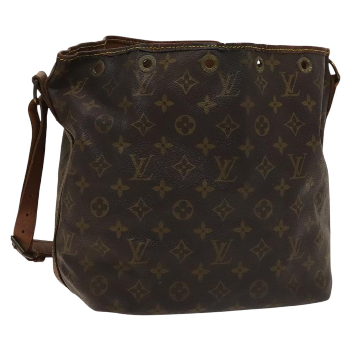 LOUIS VUITTON Monogram Petit Noe Shoulder Bag M42226 LV Auth bs27038