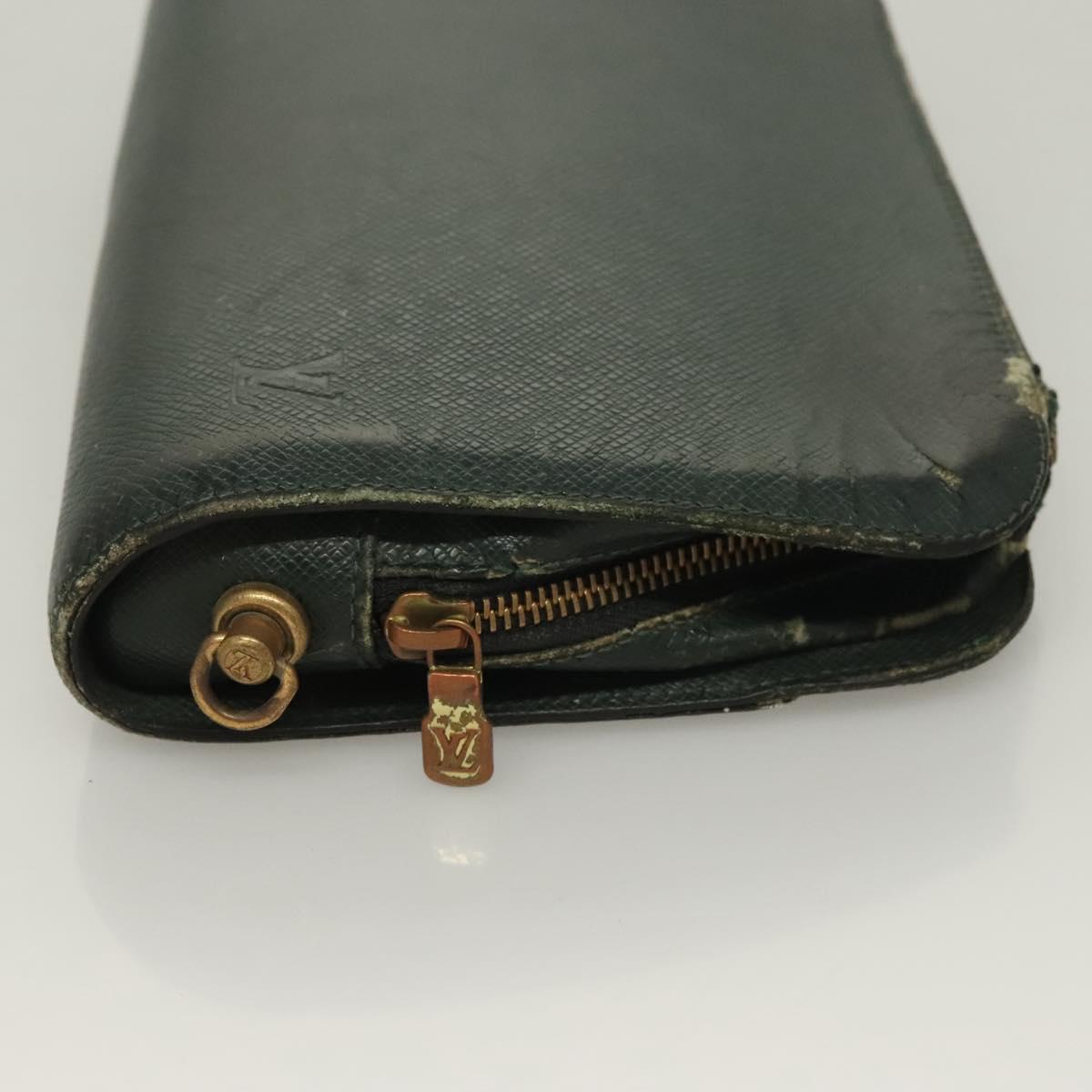 LOUIS VUITTON Taiga Baikal Clutch Bag 2Set Epicea M30184 LV Auth bs27405