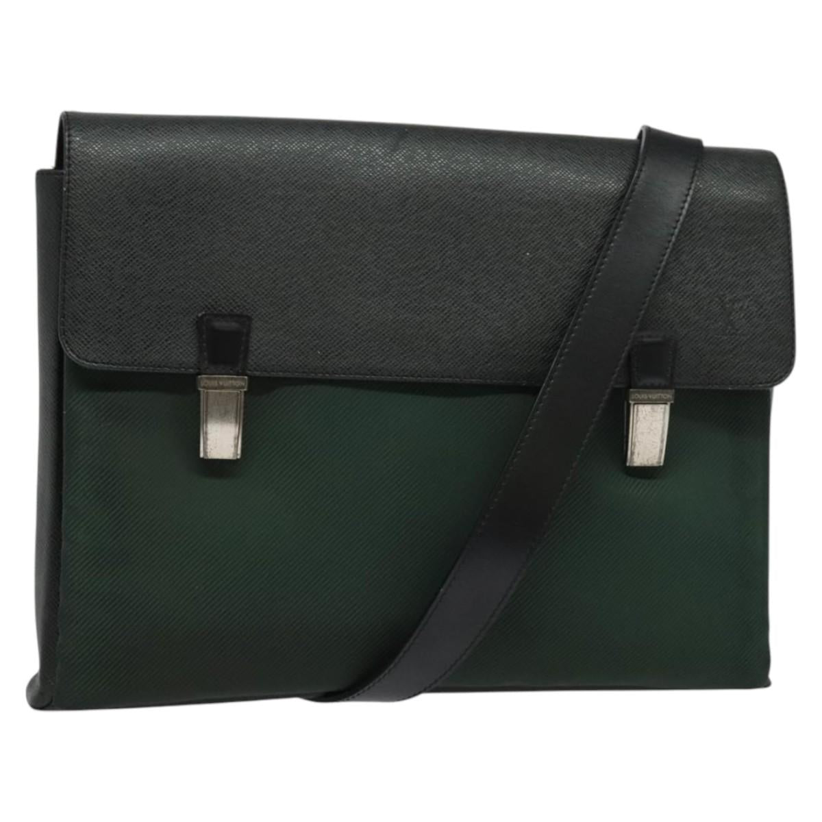 LOUIS VUITTON Taiga Saratov GM Shoulder Bag Ardoise M30882 LV Auth bs27760