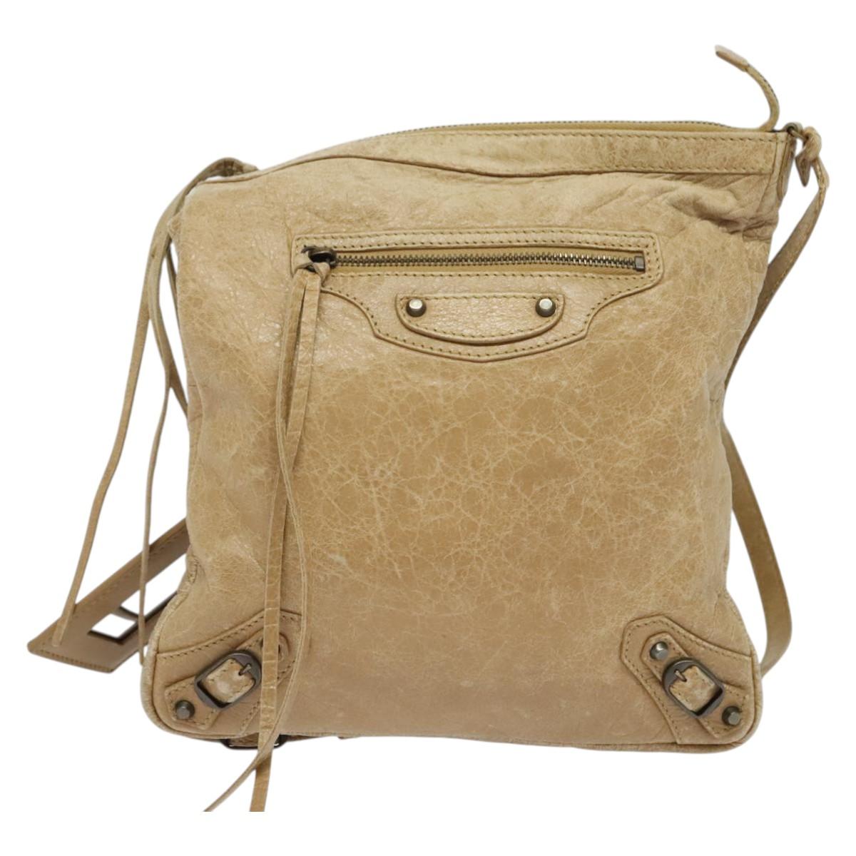 BALENCIAGA Classic Flat Shoulder Bag Leather Beige Auth bs27986