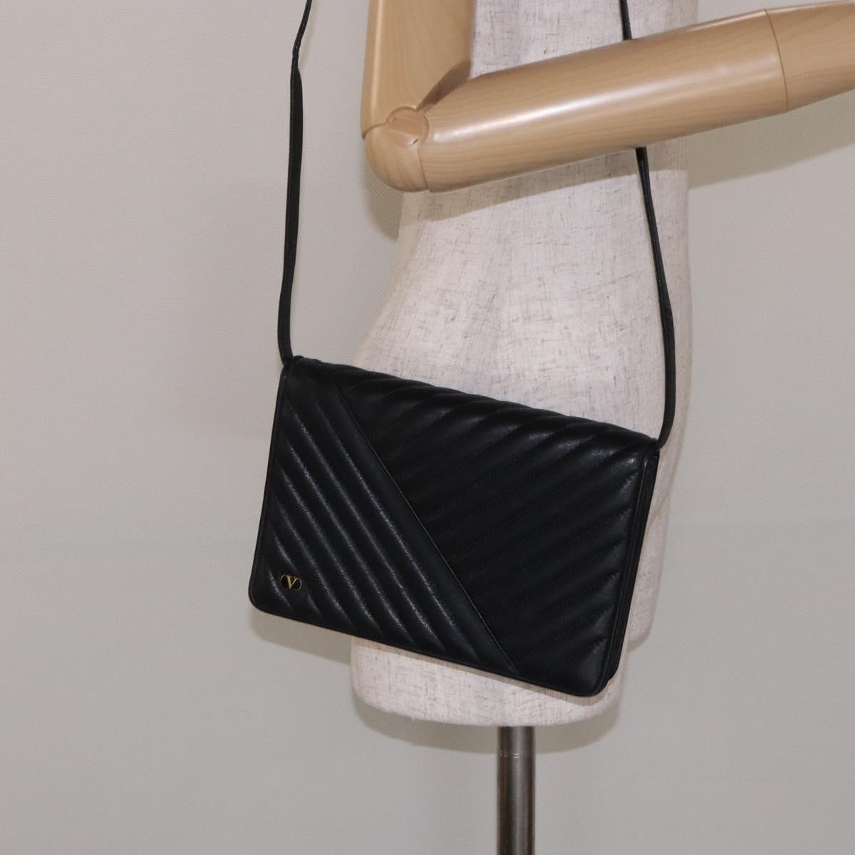 VALENTINO Shoulder Bag Leather Black Gold Auth bs27994