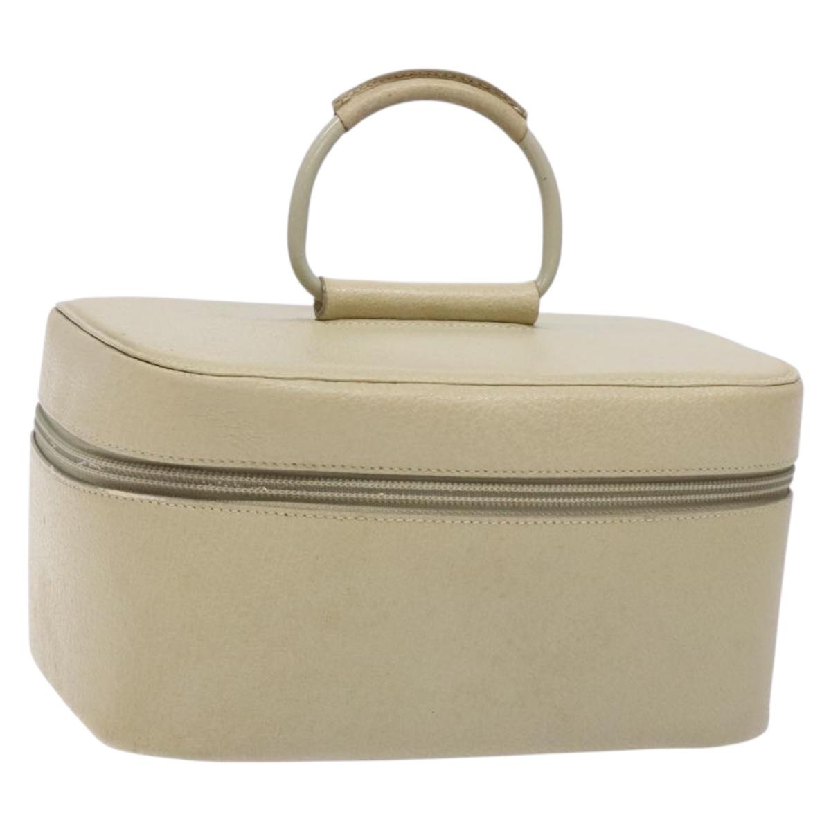 GUCCI Vanity Pouch Leather White Silver 039 1705 0710 Auth bs28454