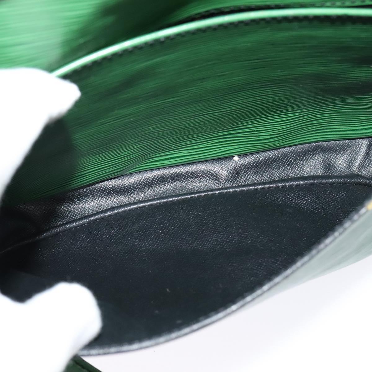 LOUIS VUITTON Epi Cartouchiere MM Shoulder Bag Green M52244 LV Auth bs28612