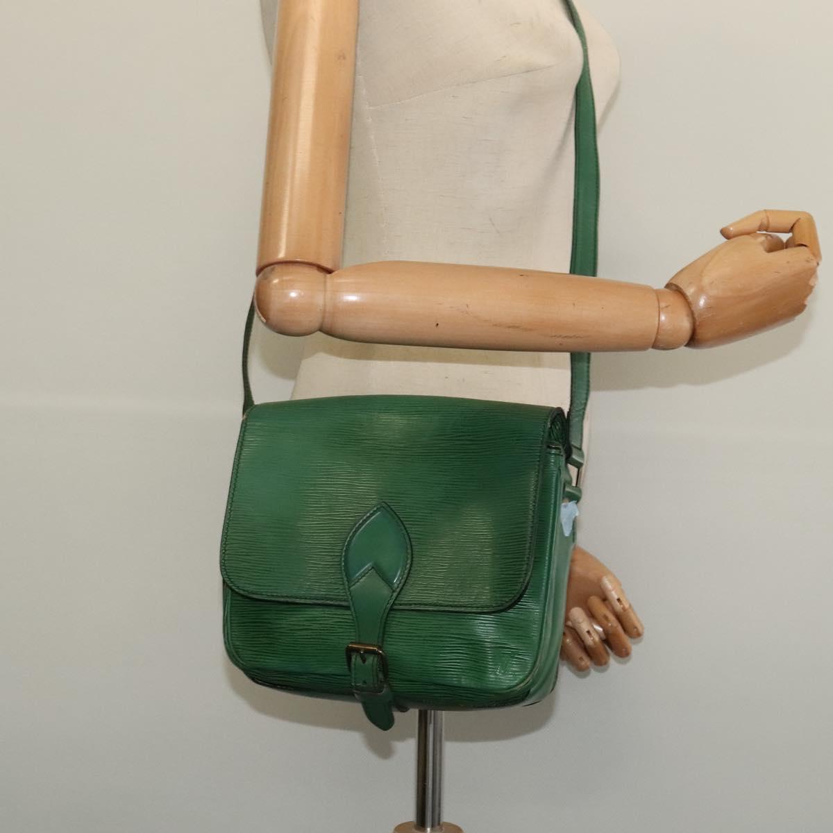 LOUIS VUITTON Epi Cartouchiere MM Shoulder Bag Green M52244 LV Auth bs28612