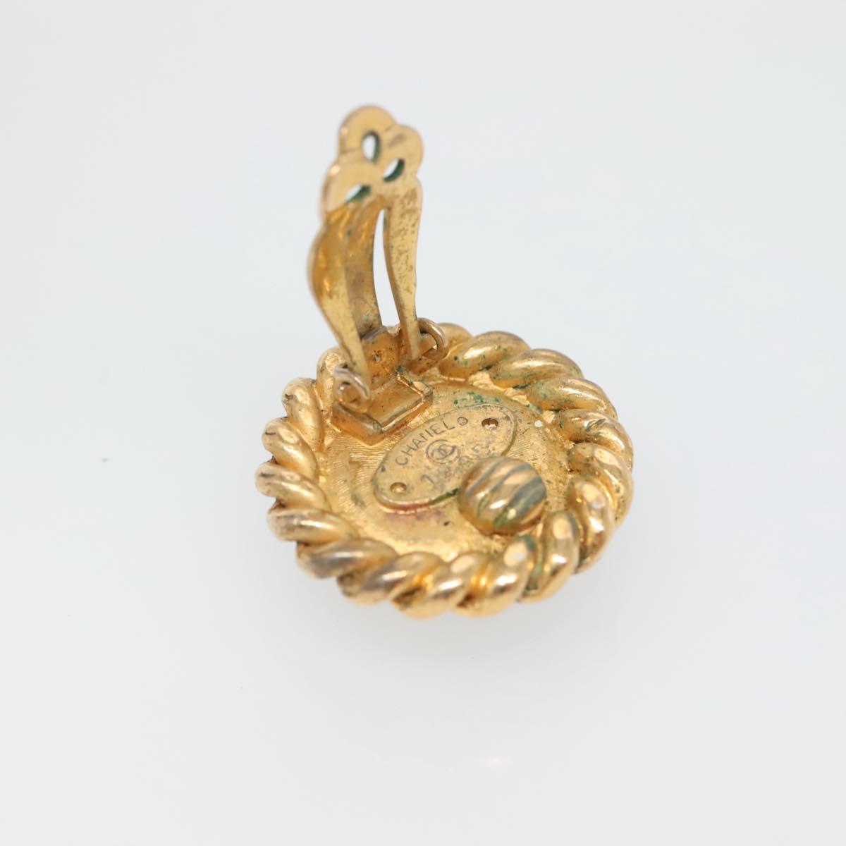 CHANEL Earring metal Gold CC Auth bs29157