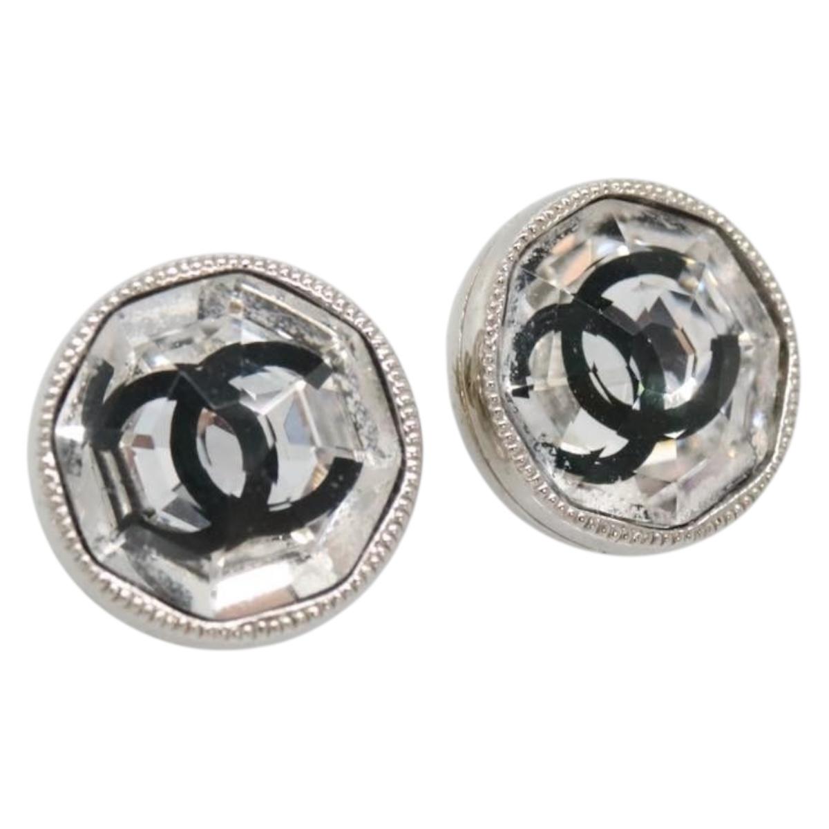 CHANEL Pierce Earring metal Silver CC Auth bs29158