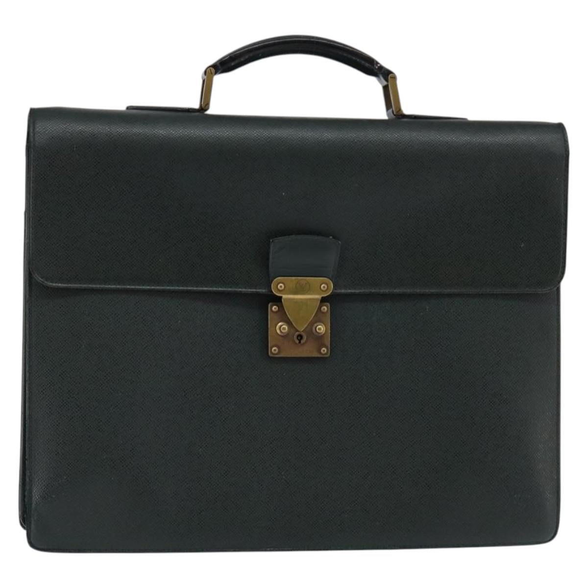 LOUIS VUITTON Taiga Serviette Moskova Business Bag Epicea M30034 LV Auth bs29223