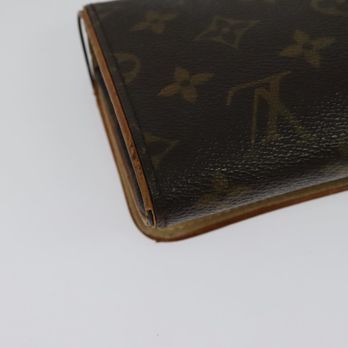 LOUIS VUITTON Monogram Pochette Twin GM Shoulder Bag M51852 LV Auth bs29241