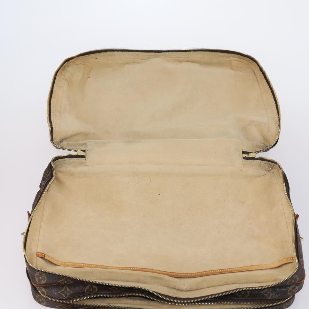 LOUIS VUITTON Monogram Porte Documents Voyage 2 Compartments M53362 Auth bs29245