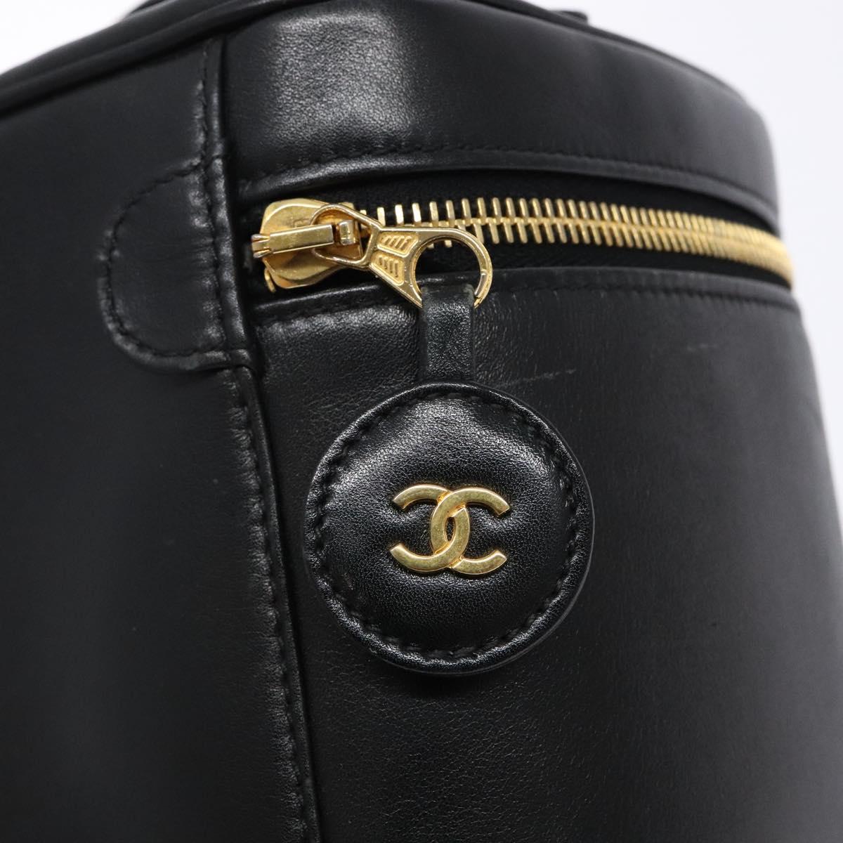 CHANEL Vanity Pouch Leather Black Gold CC Auth bs29276