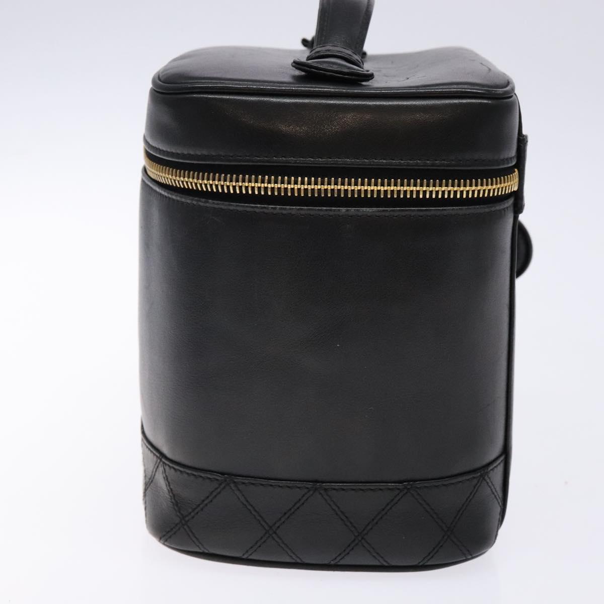 CHANEL Vanity Pouch Leather Black Gold CC Auth bs29276