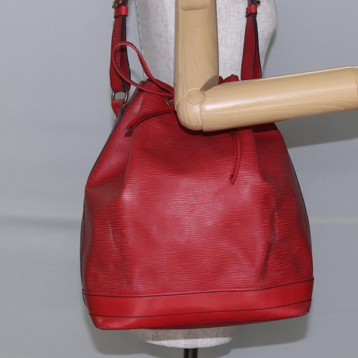 LOUIS VUITTON Epi Noe Shoulder Bag Red M44007 LV Auth bs29418