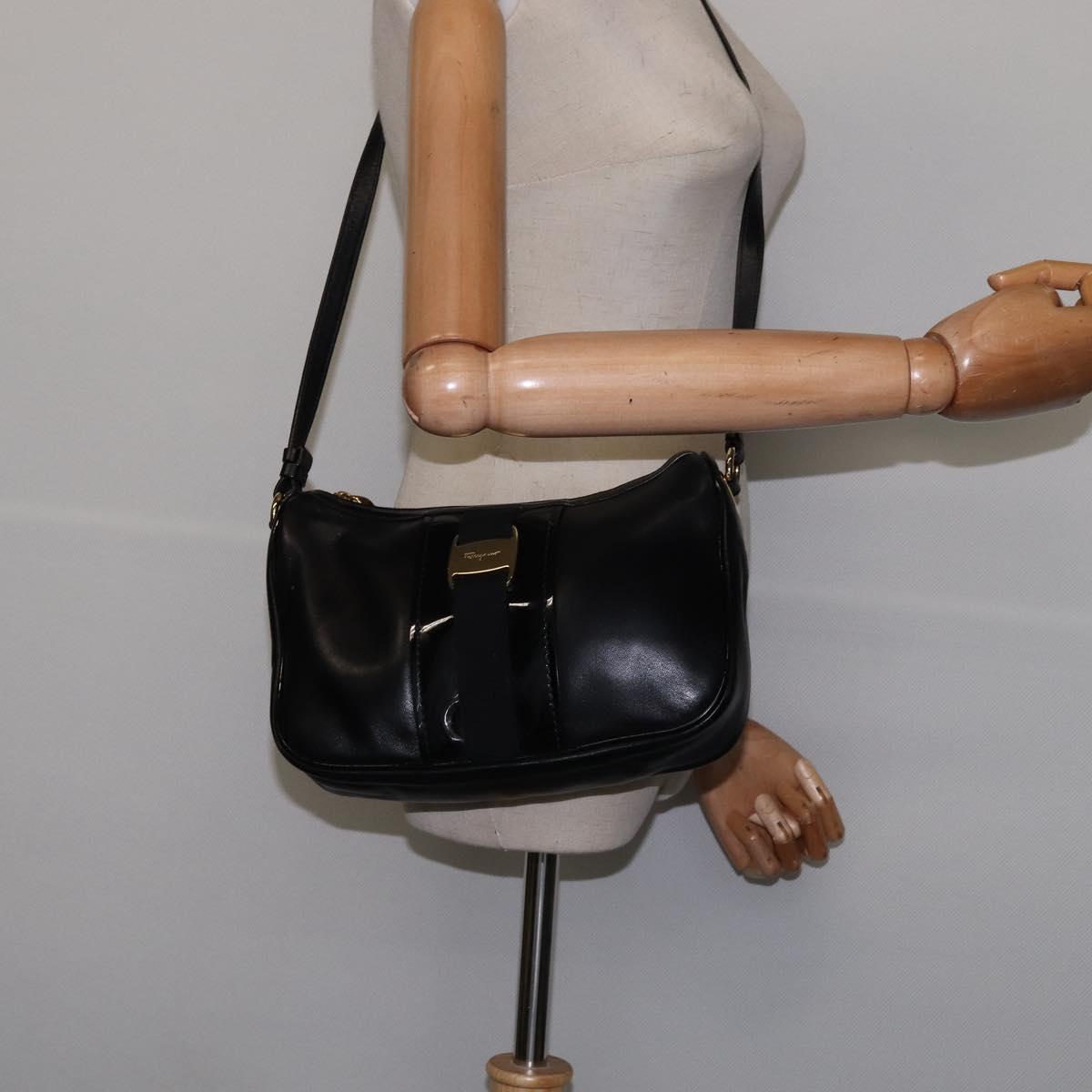 Salvatore Ferragamo Vala Shoulder Bag Leather Black Gold Auth bs29448