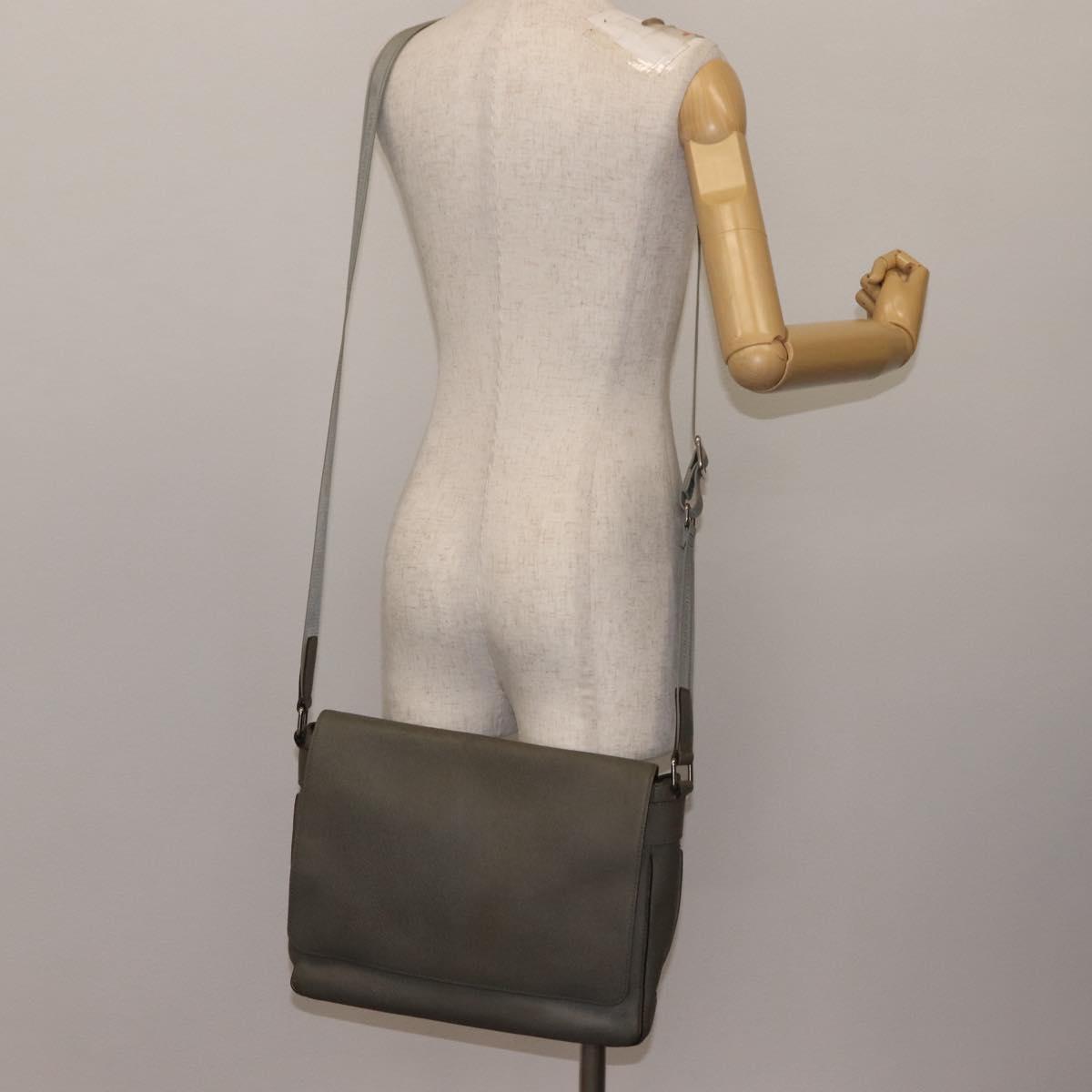 LOUIS VUITTON Taiga Leather Roman GM Shoulder Bag Gracie M32626 LV Auth bs29523