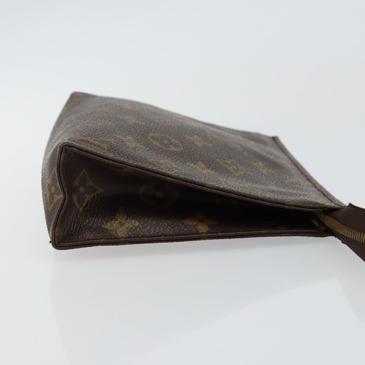 LOUIS VUITTON Monogram Poche Toilette 19 Pouch M47544 LV Auth bs29845