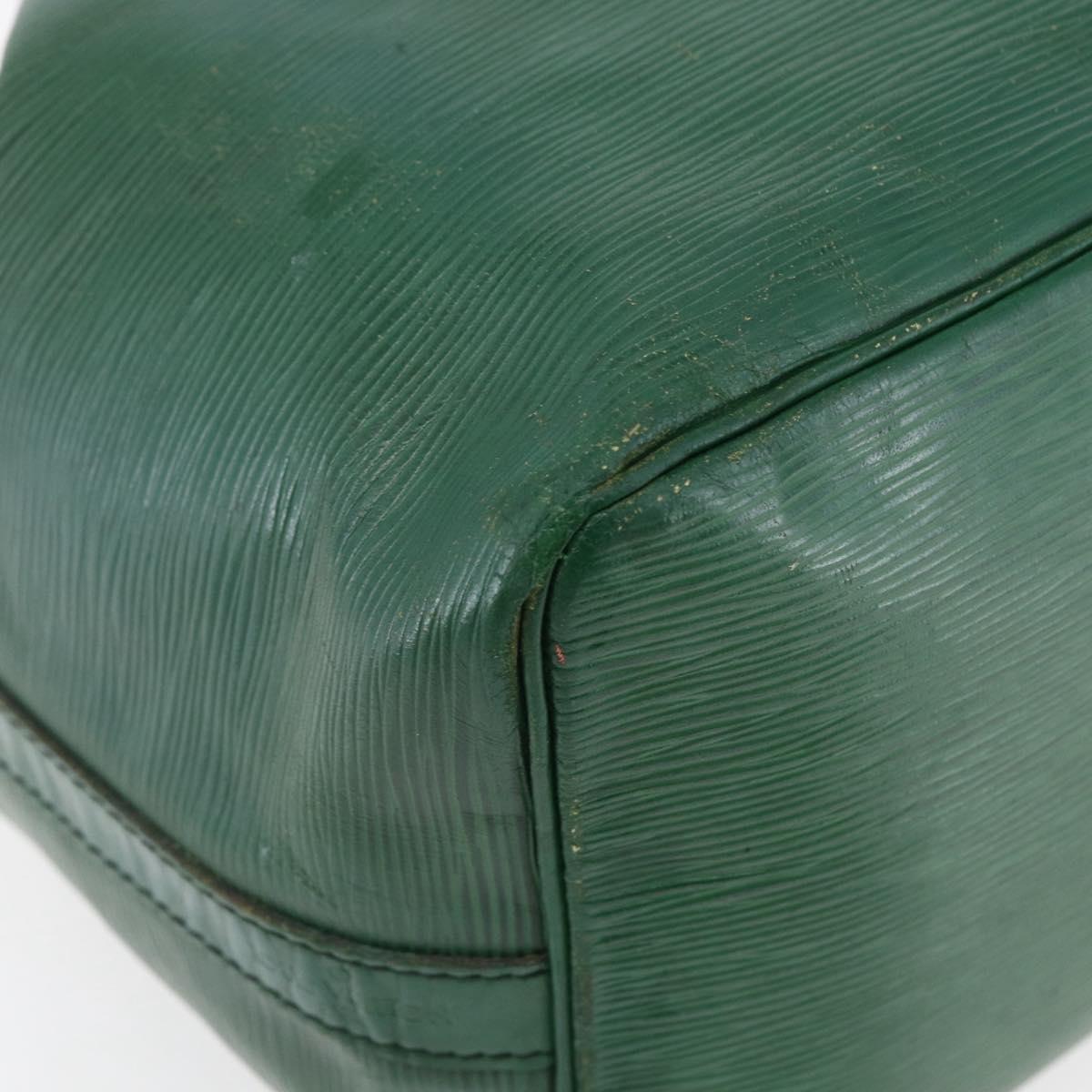 LOUIS VUITTON Epi Petit Noe Shoulder Bag Green M44104 LV Auth bs29867