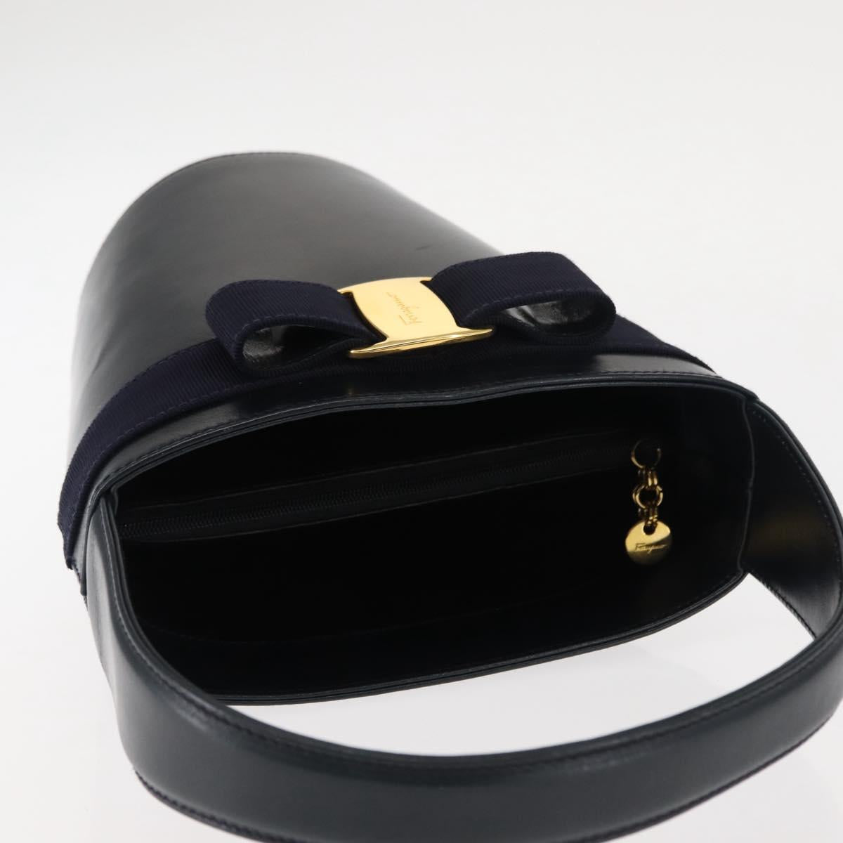 Salvatore Ferragamo Vala Shoulder Bag Leather Navy Gold Auth bs29928