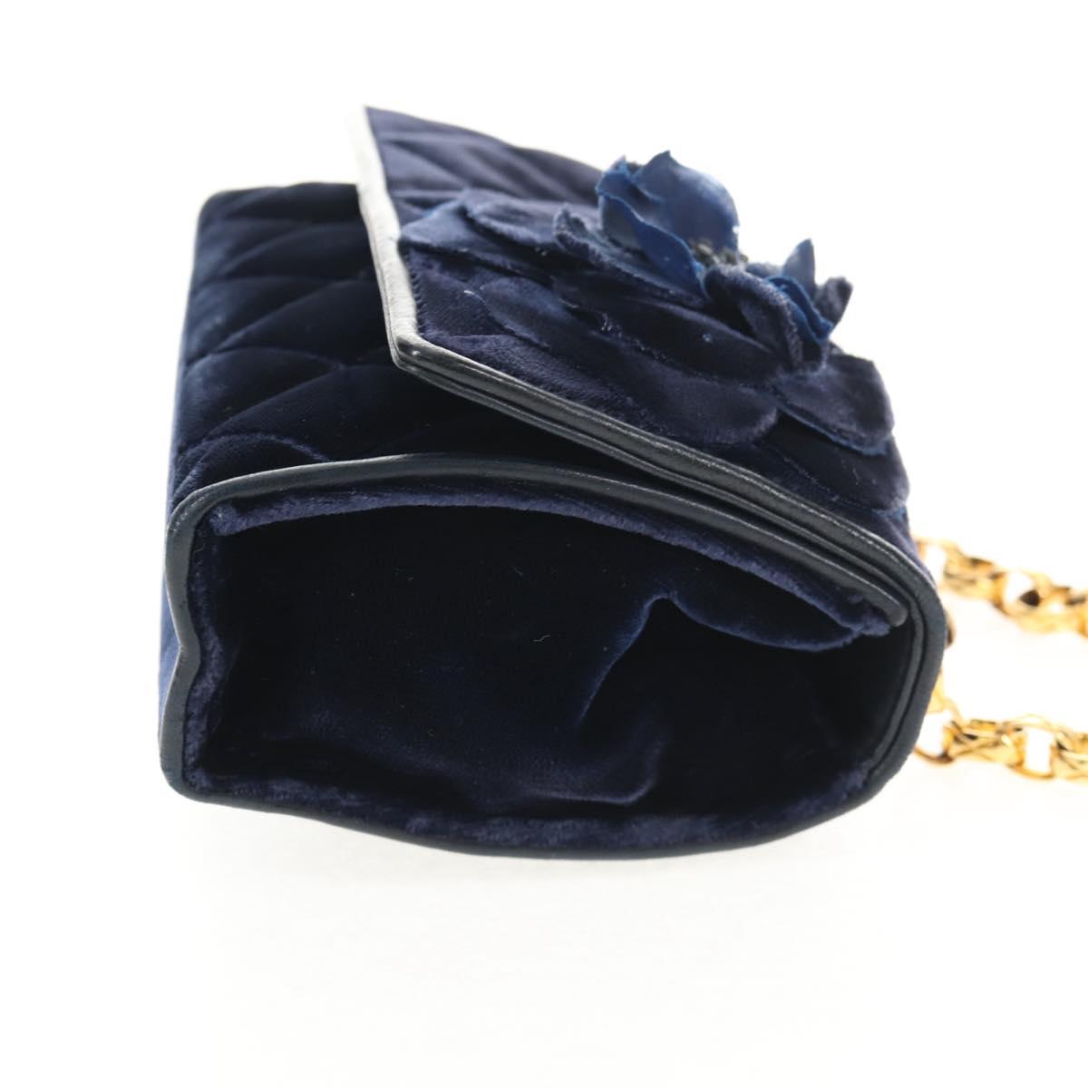 CHANEL Camellia Matelasse Flap Chain Bag Velor Navy Gold CC Auth bs29963V