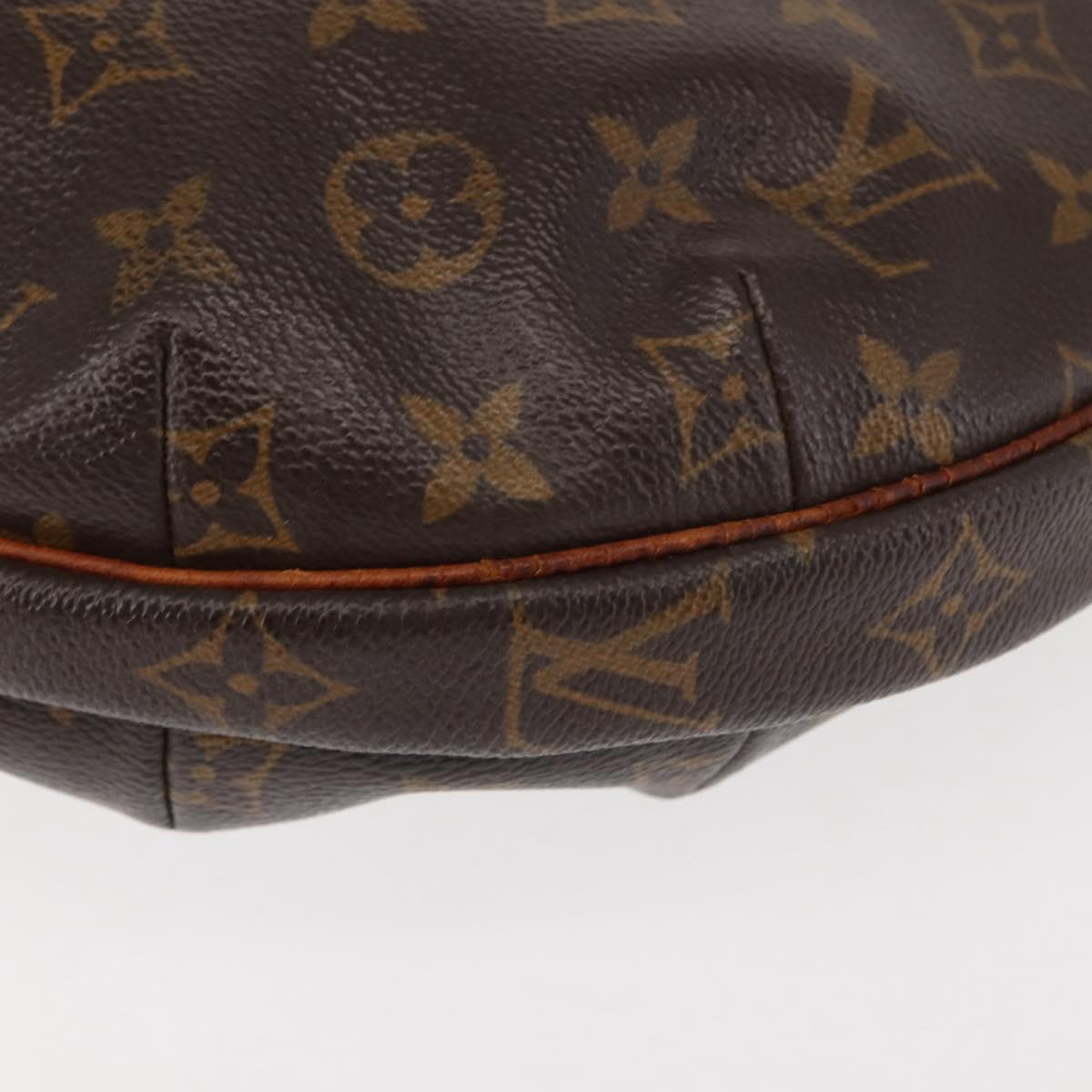 LOUIS VUITTON Monogram Croissant MM Shoulder Bag M51512 LV Auth bs30006