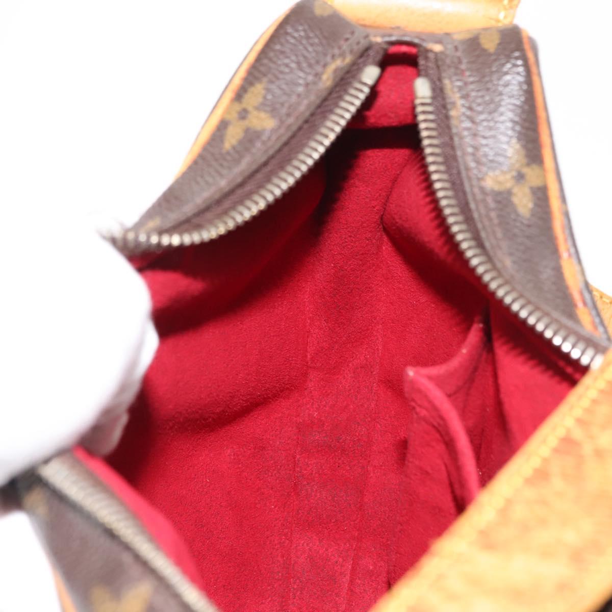 LOUIS VUITTON Monogram Croissant MM Shoulder Bag M51512 LV Auth bs30006