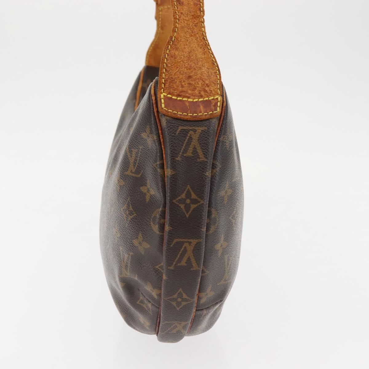LOUIS VUITTON Monogram Croissant MM Shoulder Bag M51512 LV Auth bs30006
