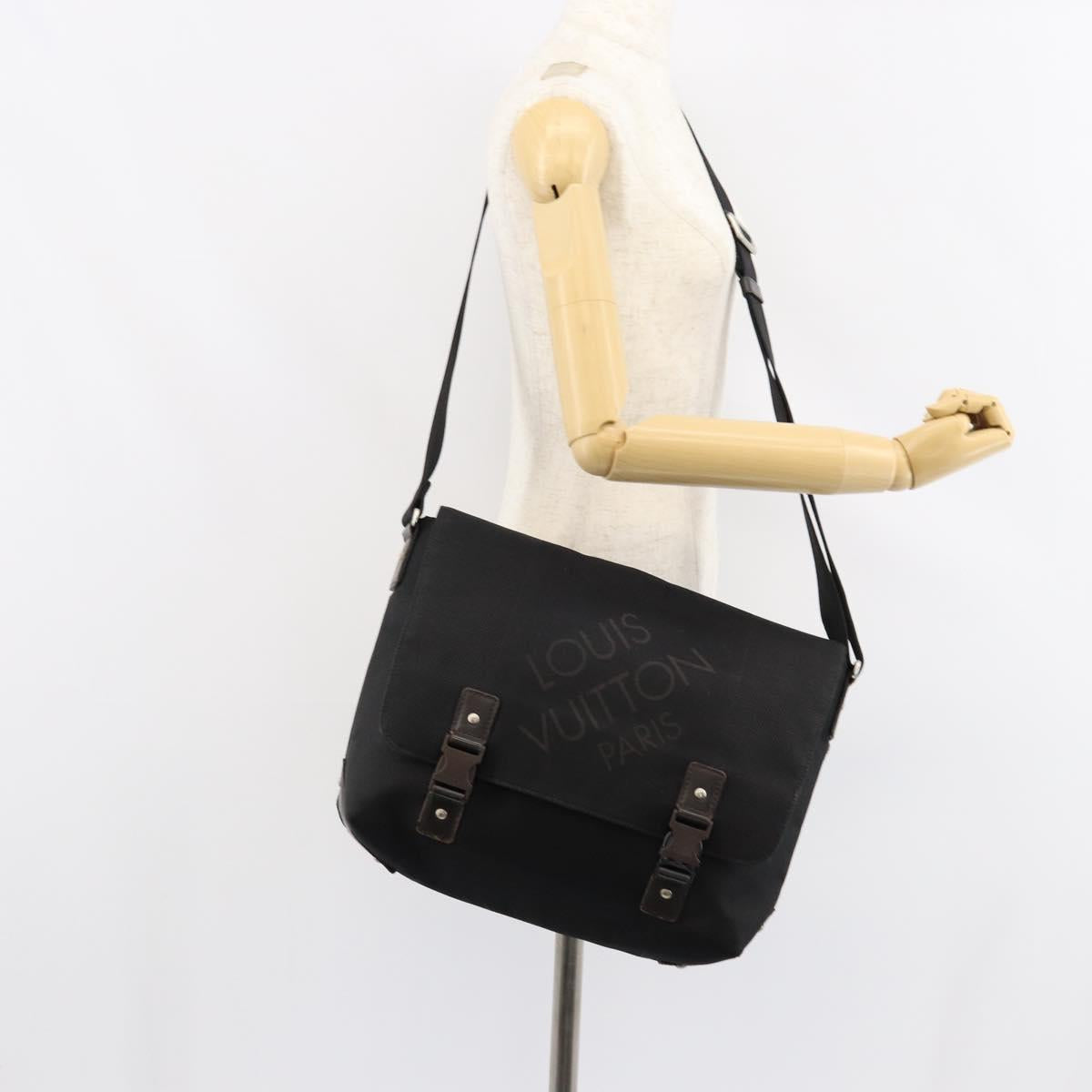 LOUIS VUITTON Damier Geant Roux Shoulder Bag Black M93079 LV Auth bs30119