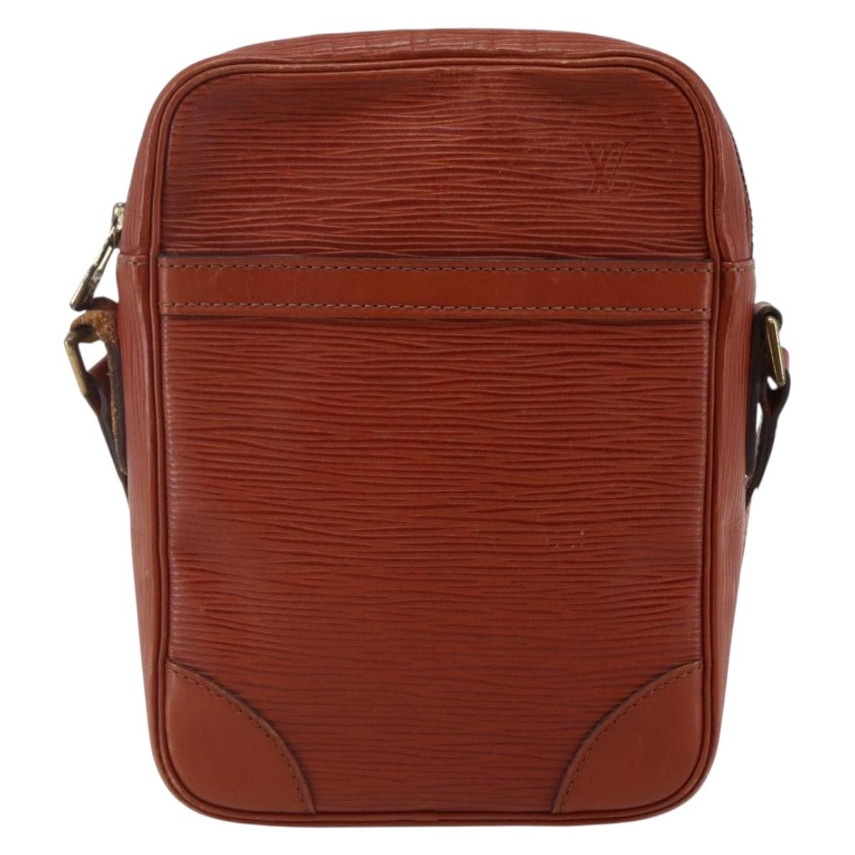 LOUIS VUITTON Epi Danube Shoulder Bag Brown M51694 LV Auth bs30146