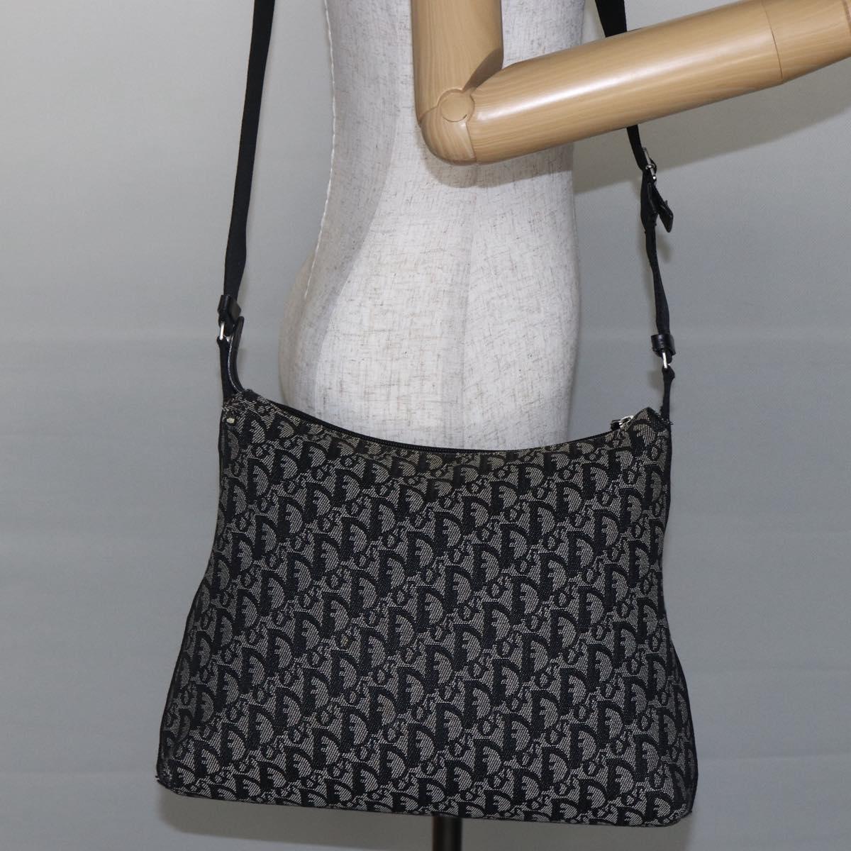 Christian Dior Trotter Canvas Shoulder Bag Black Silver Auth bs30270