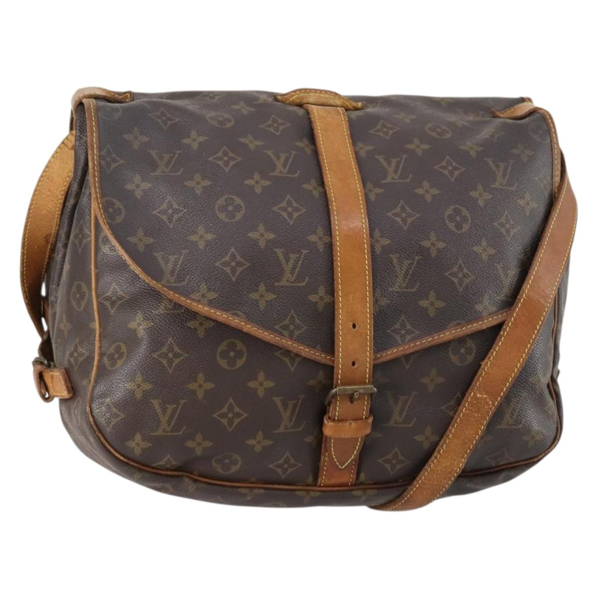 LOUIS VUITTON Monogram Saumur 35 Shoulder Bag M42254 LV Auth bs30612