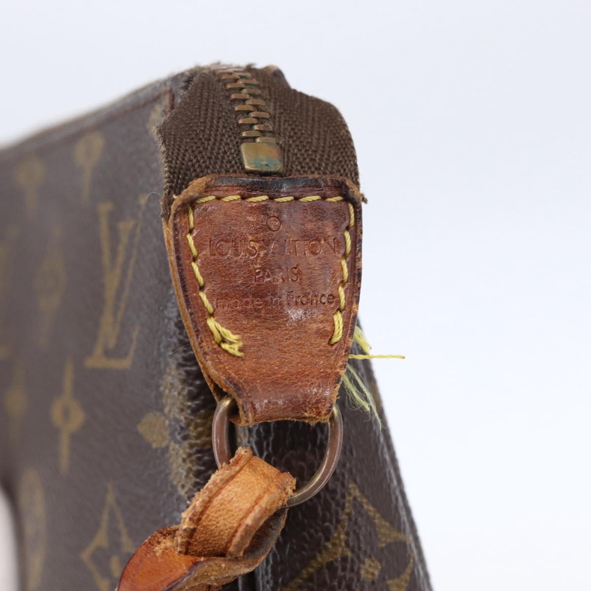 LOUIS VUITTON Monogram Pochette Accessoires Pouch M51980 LV Auth bs30614